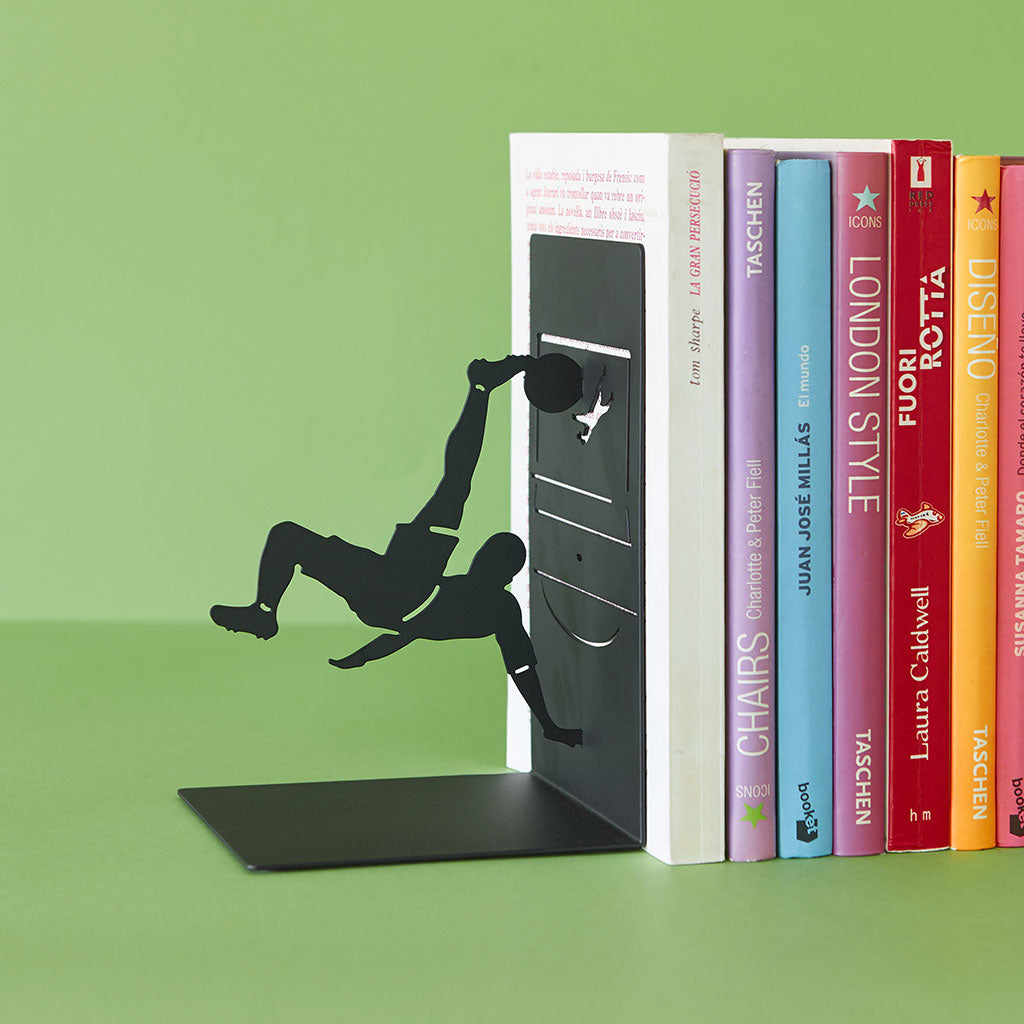 Boekensteun Bicycle Kick - cadeau van Kado in Huis