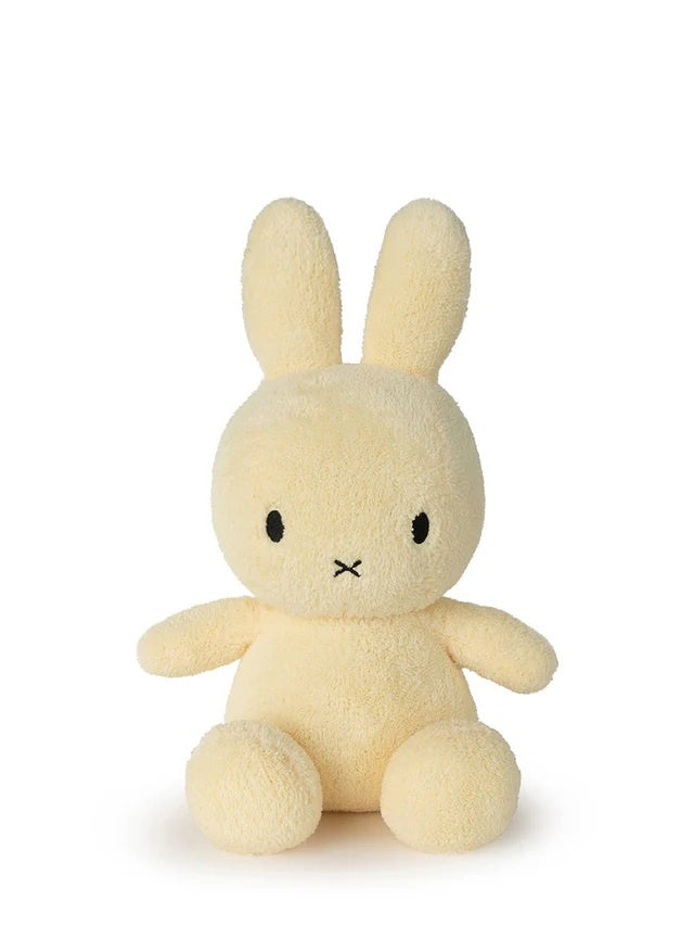 Nijntje knuffel groot geel 33 cm - cadeau van Kado in Huis